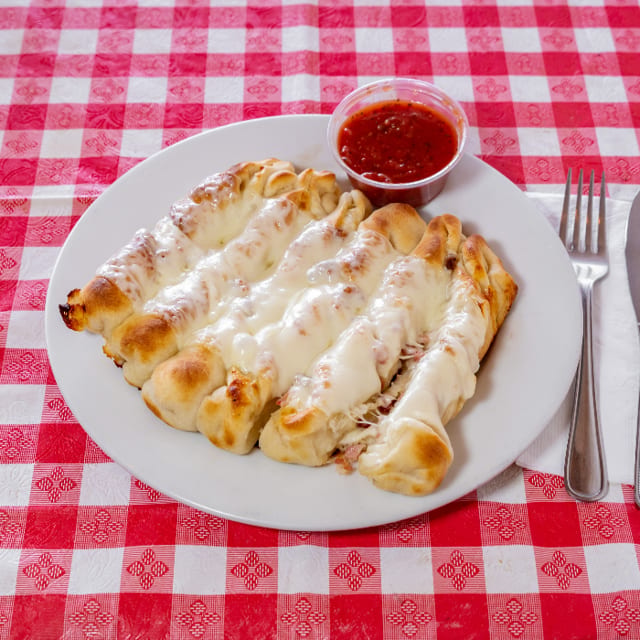 Alfredo Sticks.
